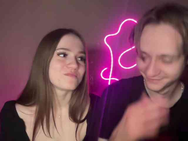 titsDestroy2008 webcam
