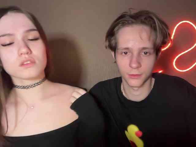 titsDestroy2008 webcam
