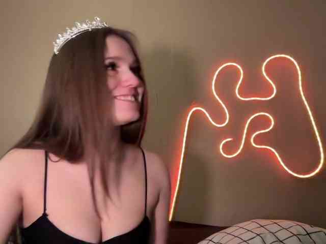 titsDestroy2008 webcam