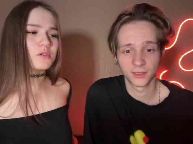 titsDestroy2008 webcam