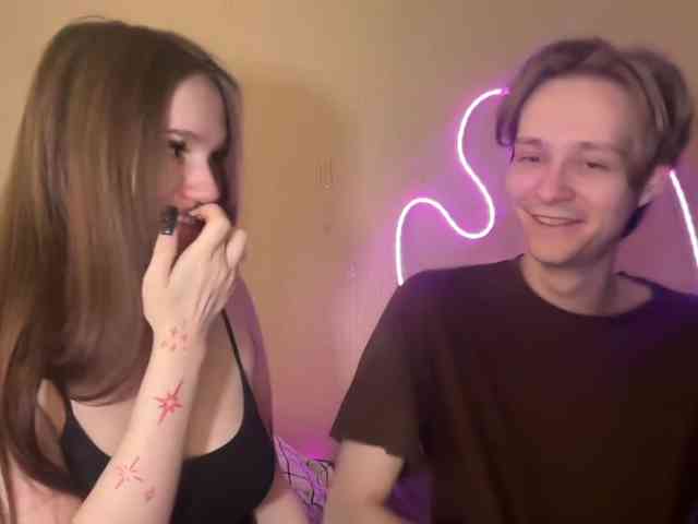 titsDestroy2008 webcam