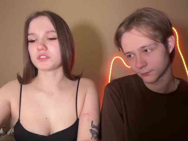titsDestroy2008 webcam