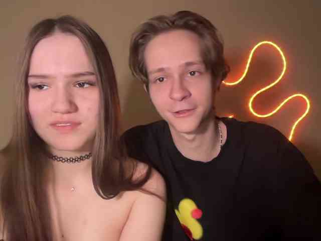 titsDestroy2008 webcam