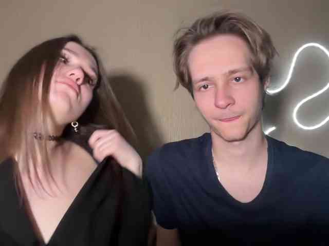 titsDestroy2008 Live Webcam on BongaCams