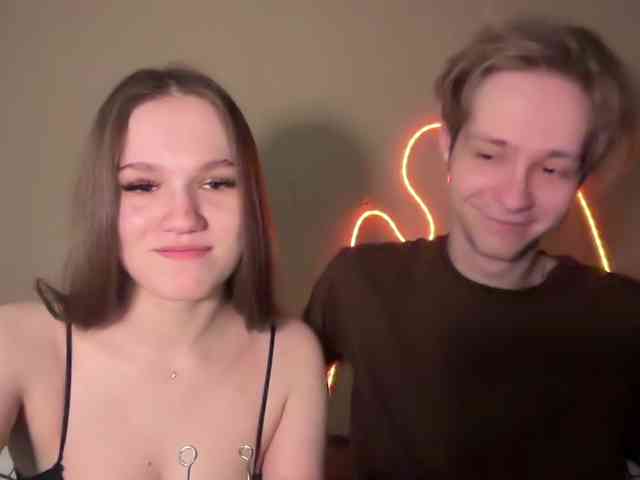 titsDestroy2008 webcam