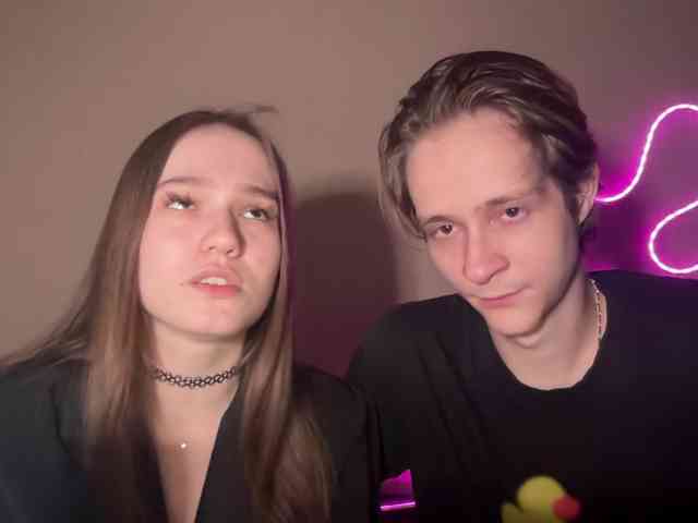 titsDestroy2008 webcam