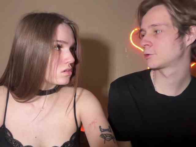 titsDestroy2008 webcam