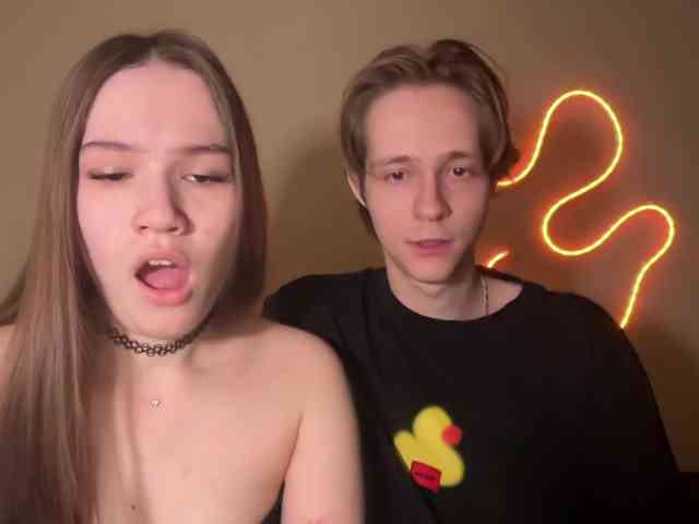 titsDestroy2008 webcam