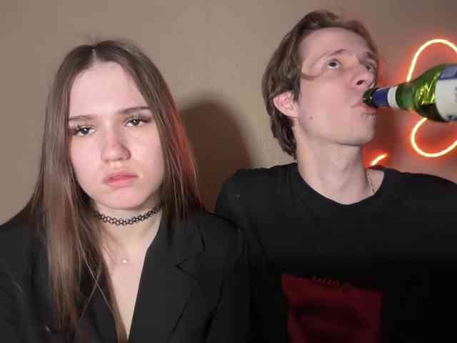 titsDestroy2008 webcam
