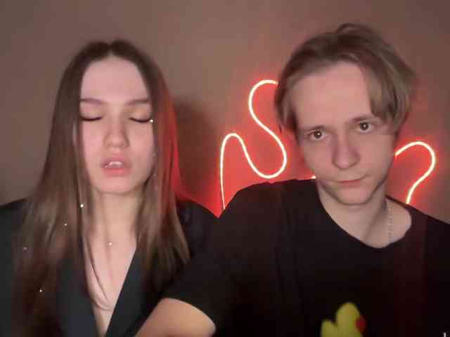 titsDestroy2008 webcam