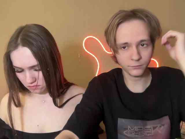 titsDestroy2008 webcam