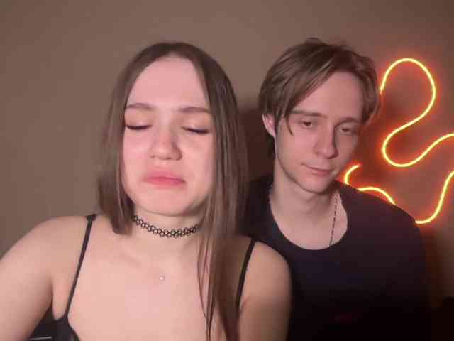 titsDestroy2008 webcam
