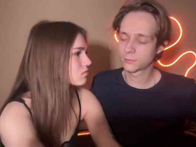 titsDestroy2008 webcam