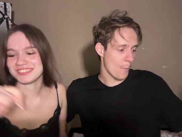 titsDestroy2008 webcam