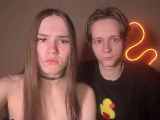 titsDestroy2008 webcam