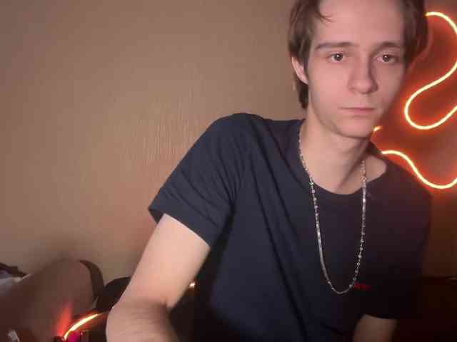 titsDestroy2008 webcam