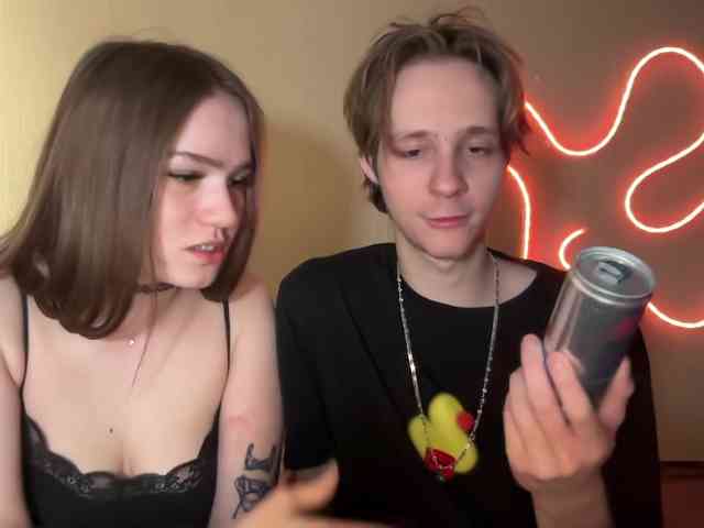 titsDestroy2008 webcam