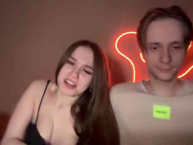 titsDestroy2008 webcam