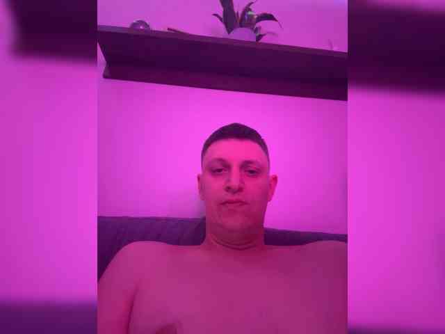 Bulochka16 webcam