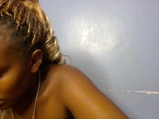 Sweet-juicy's Live Webcam