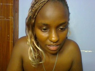 Sweet-juicy's Live Webcam