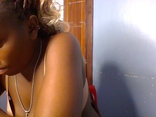 Sweet-juicy's Live Webcam