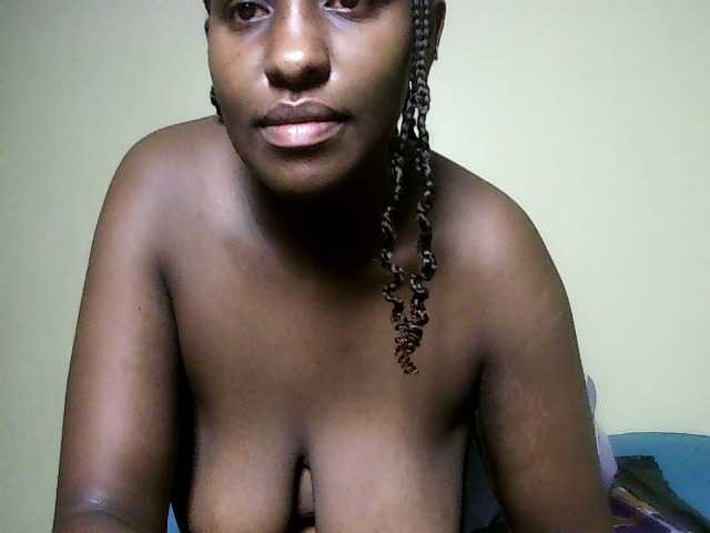 Sweet-juicy live cam on BongaCams
