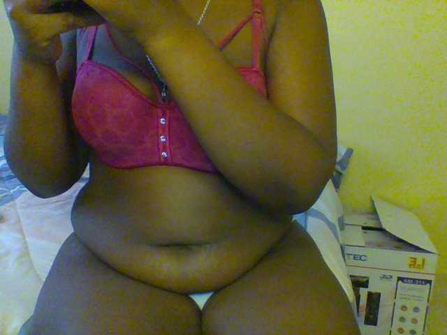 Sweet-juicy live cam on BongaCams