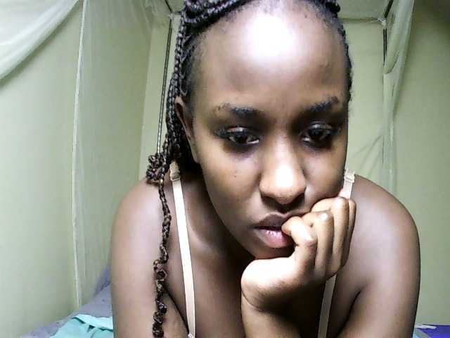 Sweet-juicy live cam on BongaCams