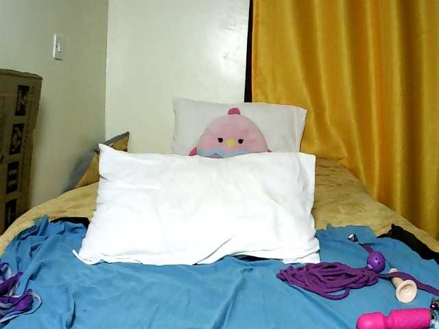 Sweet-juicy live cam on BongaCams