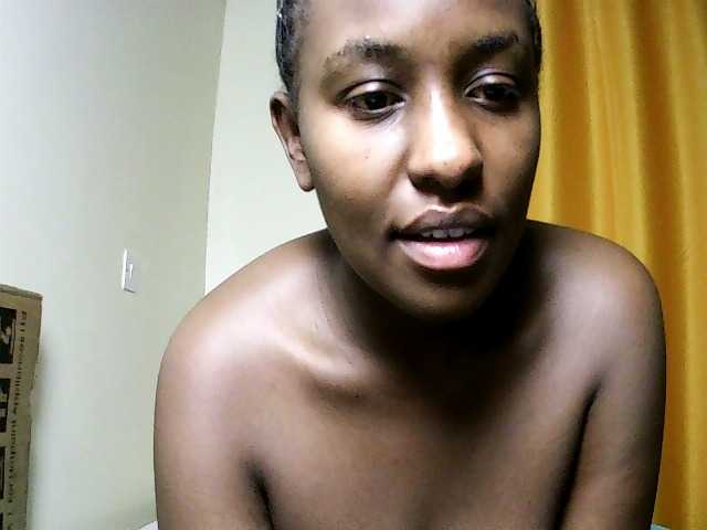 Sweet-juicy live cam on BongaCams