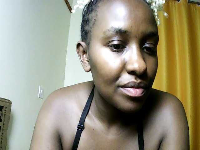 Sweet-juicy live cam on BongaCams