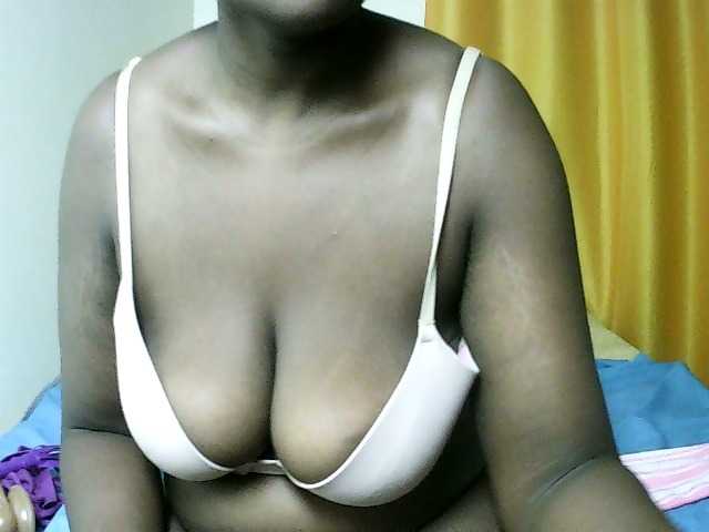 Sweet-juicy live cam