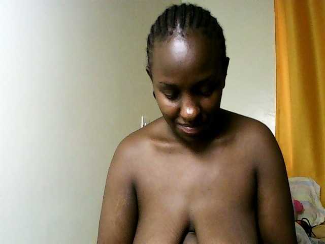 Sweet-juicy live cam on BongaCams