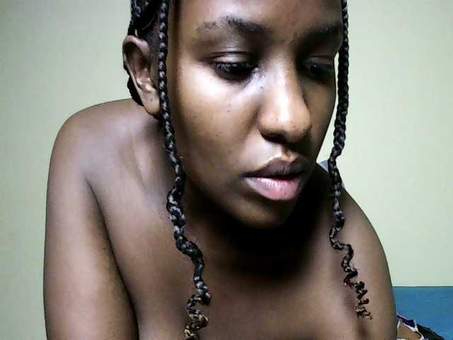 Sweet-juicy live cam on BongaCams