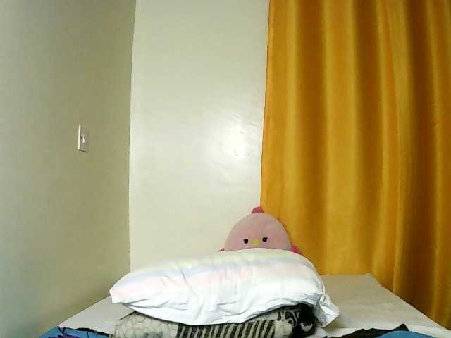 Sweet-juicy live cam on BongaCams