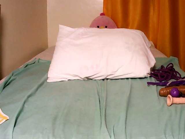 Sweet-juicy live cam on BongaCams
