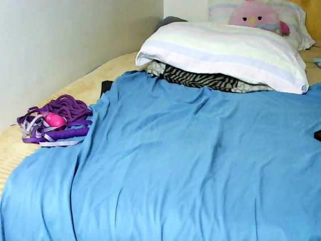 Sweet-juicy live cam on BongaCams