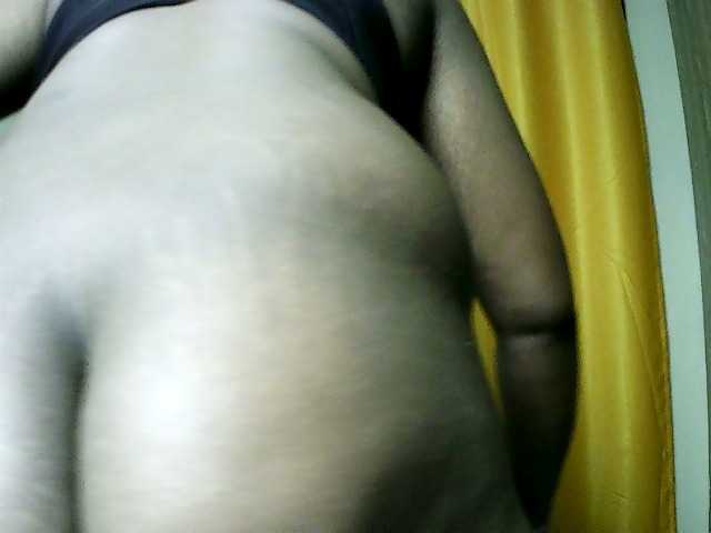 Sweet-juicy live cam on BongaCams