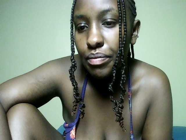 Sweet-juicy live cam on BongaCams