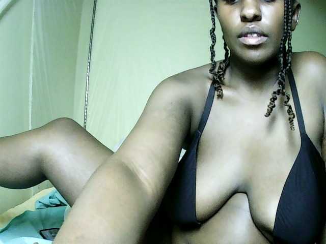 Sweet-juicy live cam on BongaCams