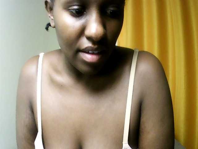 Sweet-juicy live cam on BongaCams