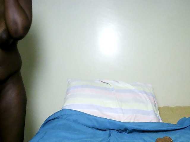 Sweet-juicy live cam on BongaCams