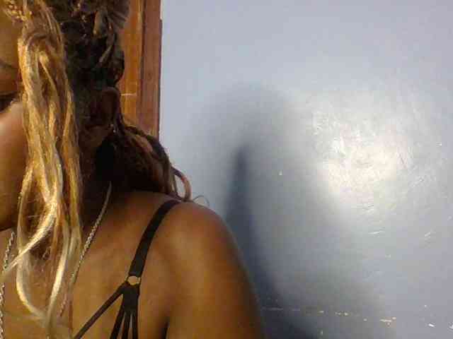 Sweet-juicy webcam