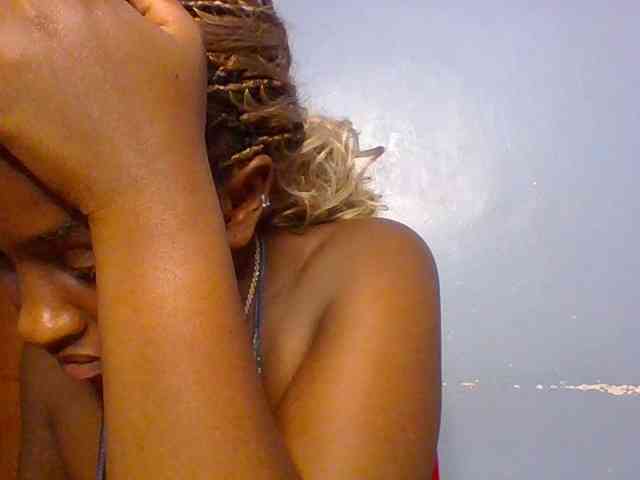Sweet-juicy webcam