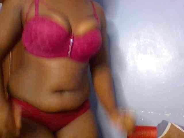 Model: Sweet-juicy