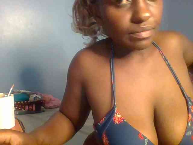 Sweet-juicy webcam