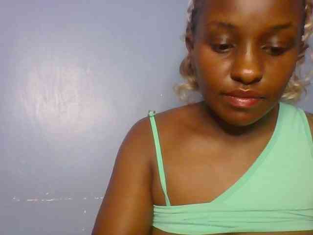 Sweet-juicy webcam