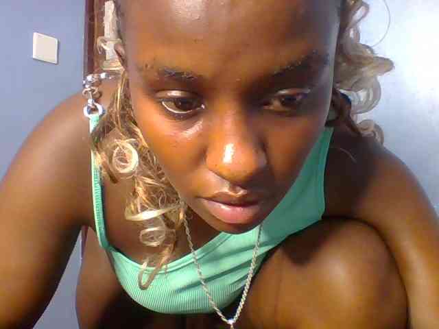 Sweet-juicy webcam