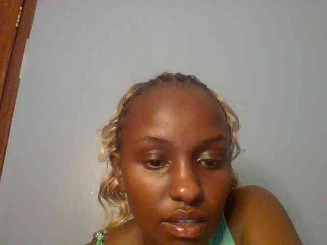 Sweet-juicy webcam